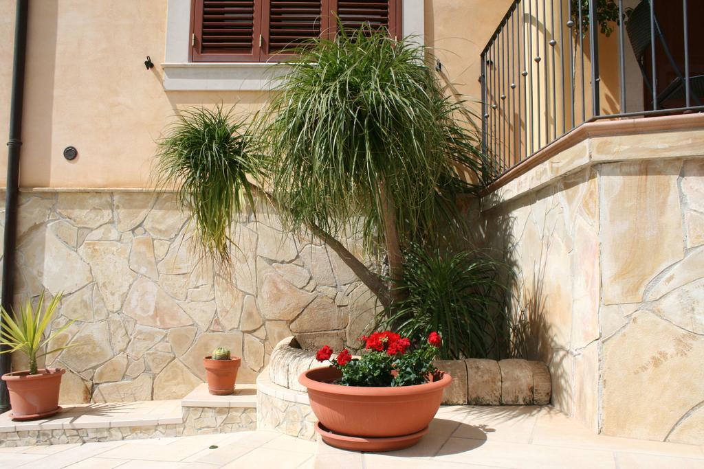 Villa Mara B&B 노토 외부 사진